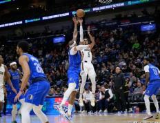 九游娱乐入口-雄鹿队击败活塞队，保持东部前四位置