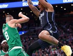 九游APP-魔术队签下新秀球员，冲击季后赛的简单介绍