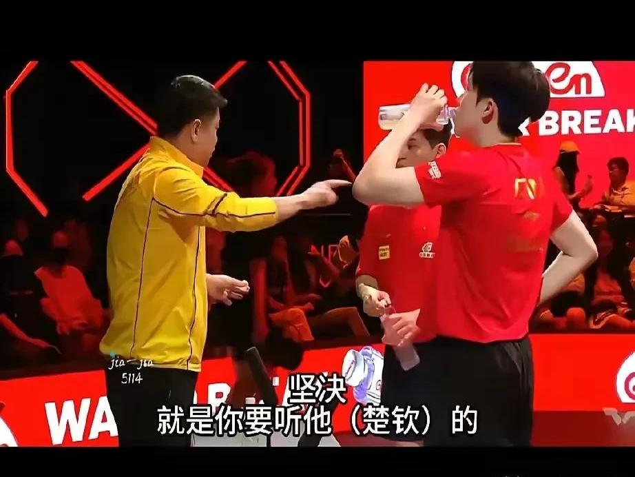 九游娱乐首页-重头戏现场，球员斗志昂扬，赛场上观众尽兴欣赏的简单介绍