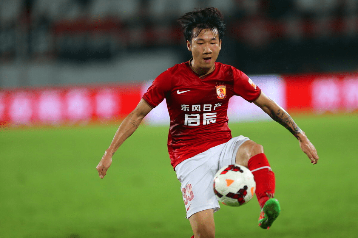 九游娱乐网站-关于战绩不佳！名将退役消息曝光，球迷不舍离开的信息