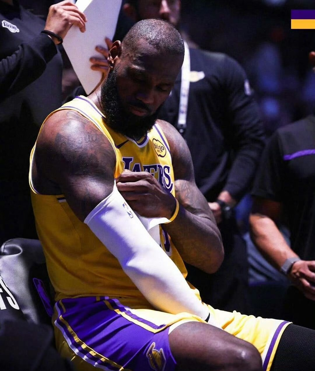 九游app下载-湖人惜败马刺，但仍将为总冠军不懈奋斗！