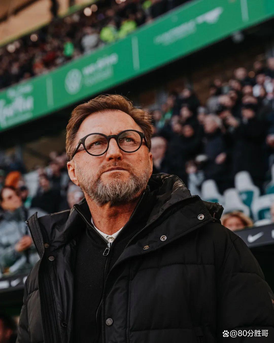 九游VIP-沃尔夫斯堡主场不敌对手，遗憾告别