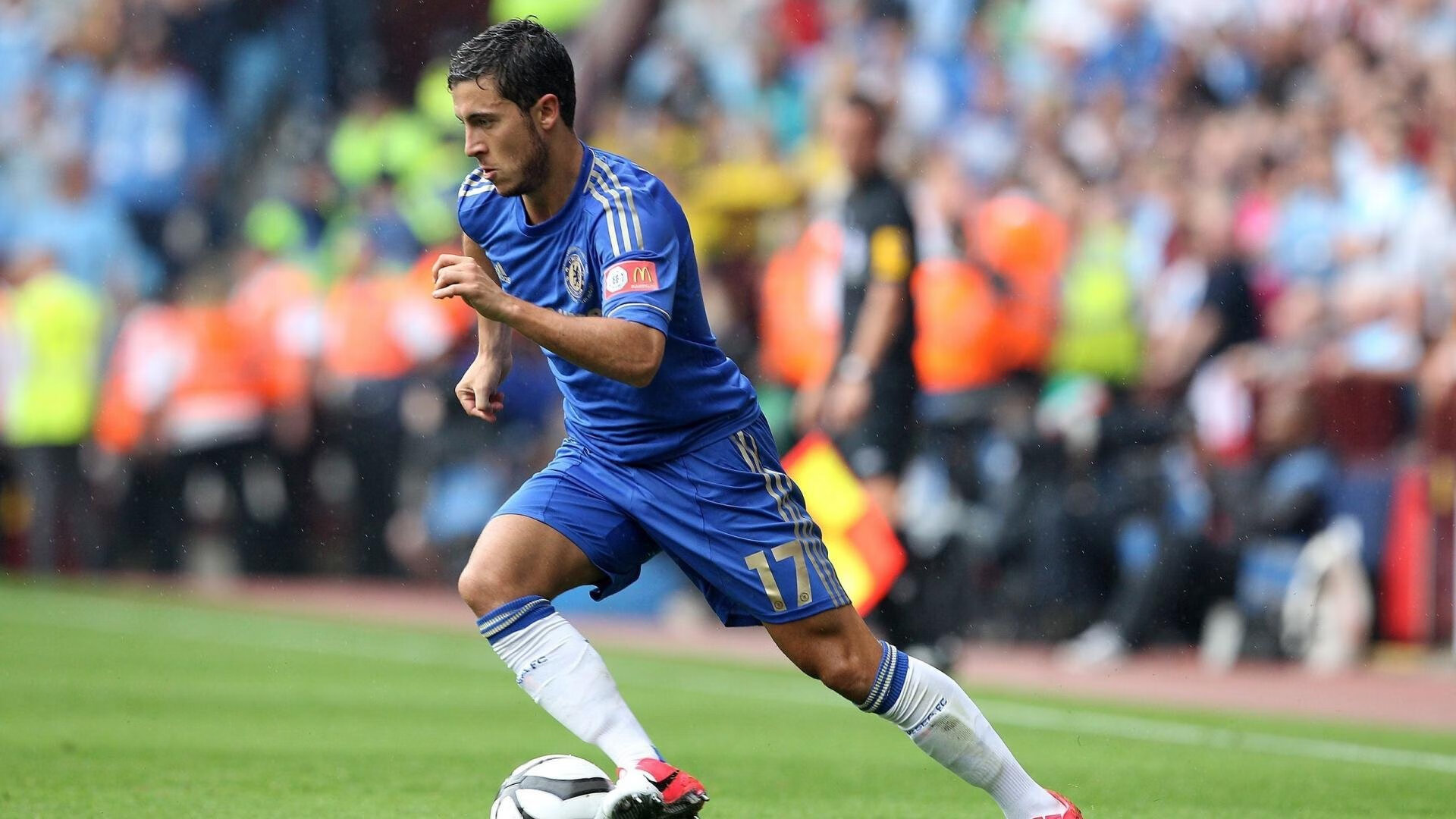 九游体育平台-爱尔兰神锋三箭穿心,金玟哉统帅钢铁长城—一场颠覆战术想象的完胜