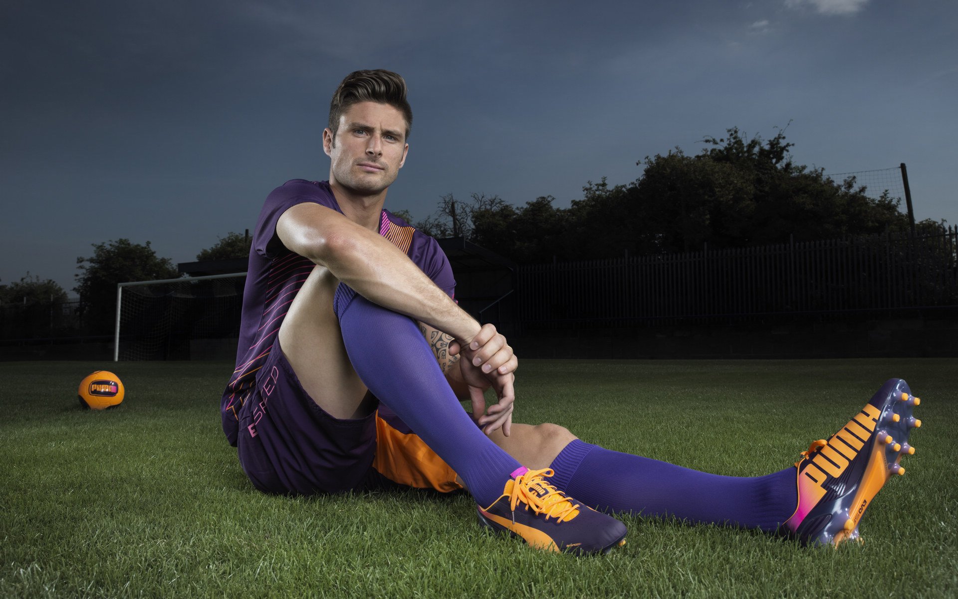 九游APP-暗夜星辰，美加墨世界杯之夜，李刚仁如何让唯一性光芒四射