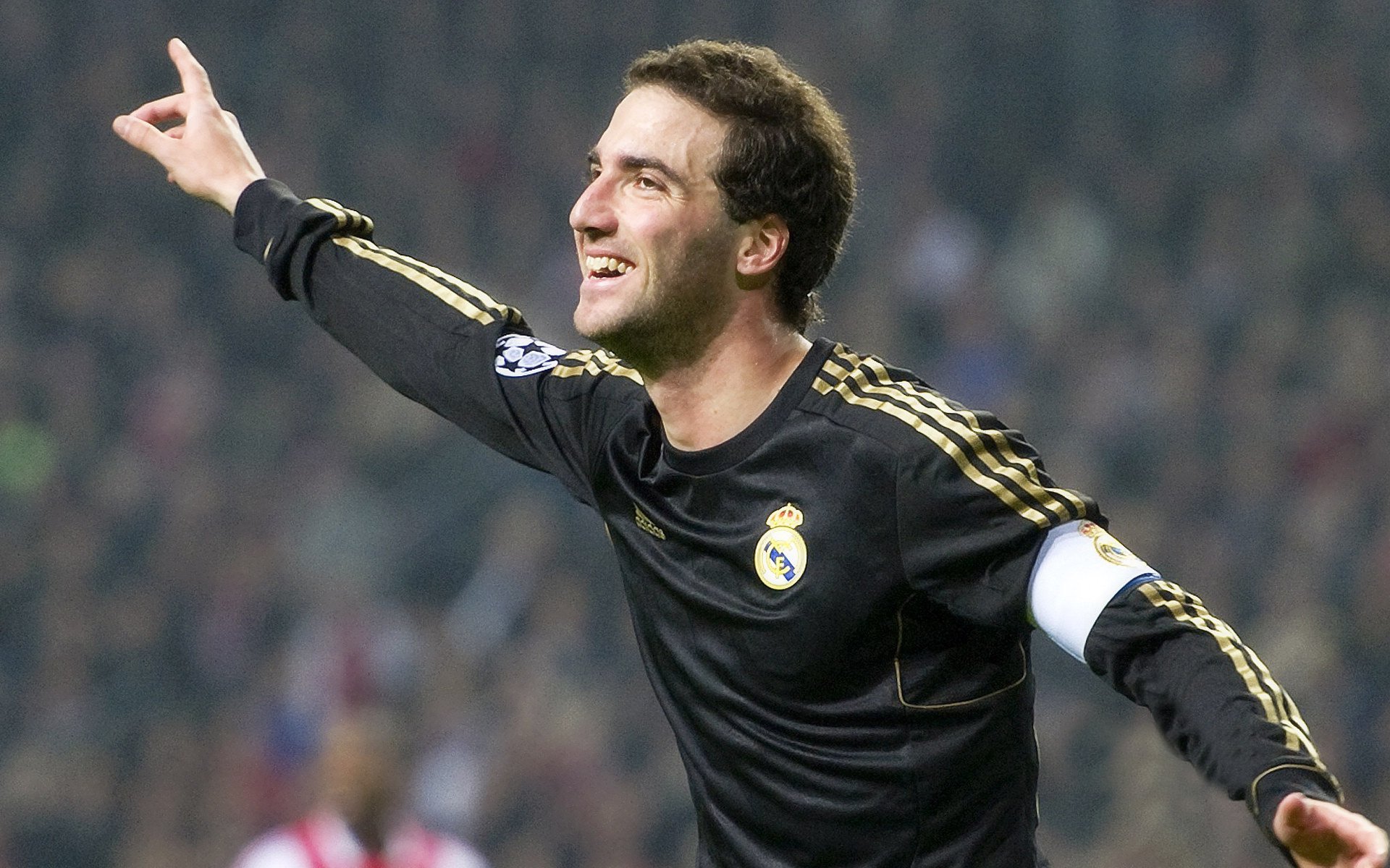 九游官网-诺坎普阴影，一场俱乐部碾压如何点燃奥运关键战的复仇之火