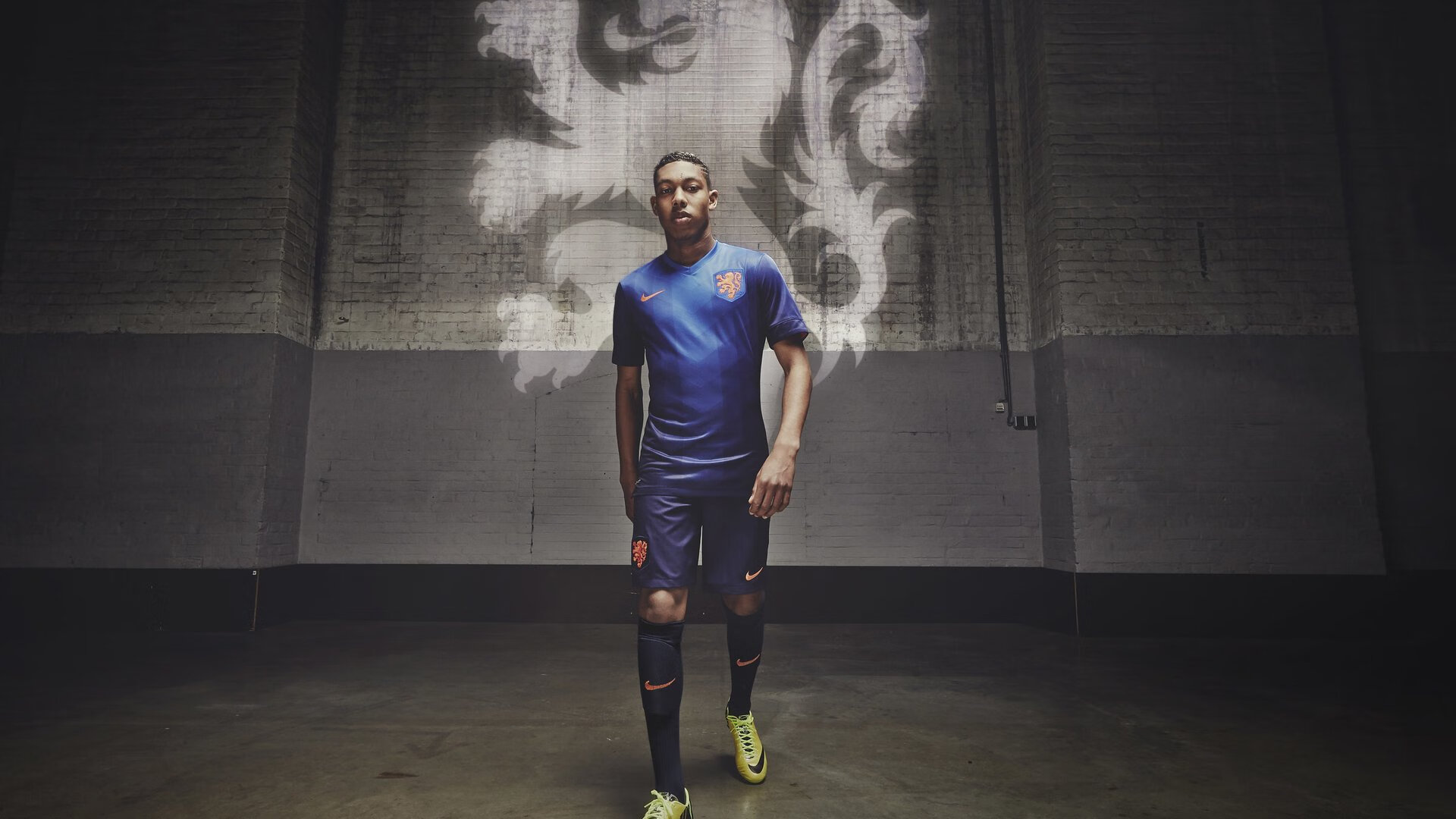 九游app下载-丹麦风暴席卷伦敦，铁血与童话的碰撞